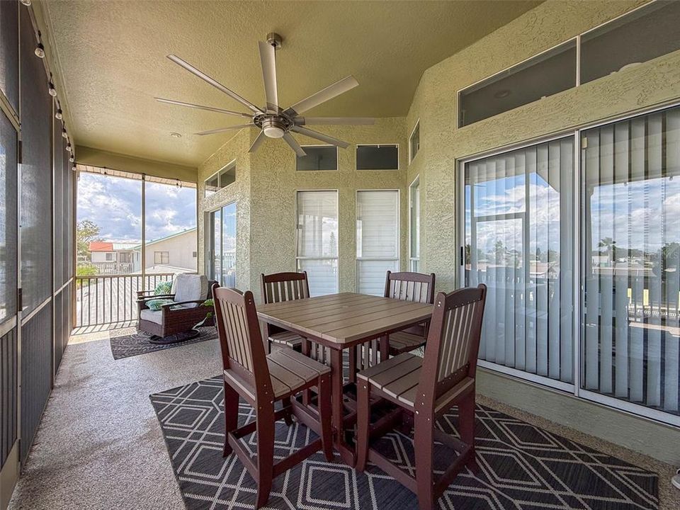 For Sale: $1,200,000 (3 beds, 3 baths, 2527 Square Feet)