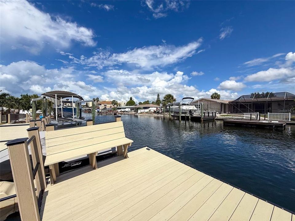 For Sale: $1,200,000 (3 beds, 3 baths, 2527 Square Feet)