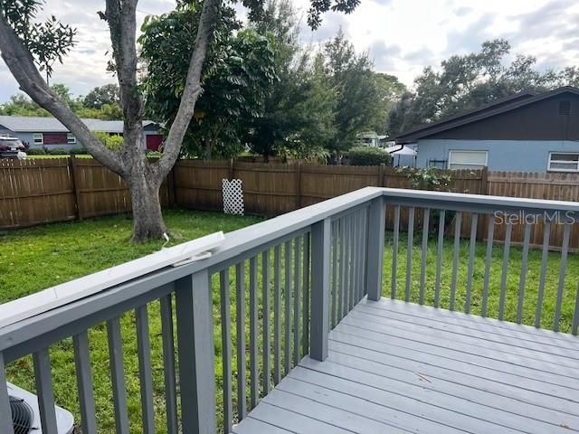 Active With Contract: $250,000 (3 beds, 1 baths, 1012 Square Feet)