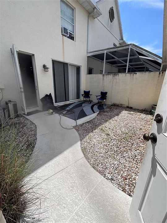 For Sale: $335,000 (3 beds, 2 baths, 1628 Square Feet)