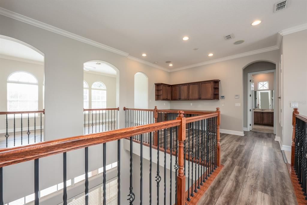 На продажу: $775,000 (5 спален, 4 ванн, 3570 Квадратных фут)