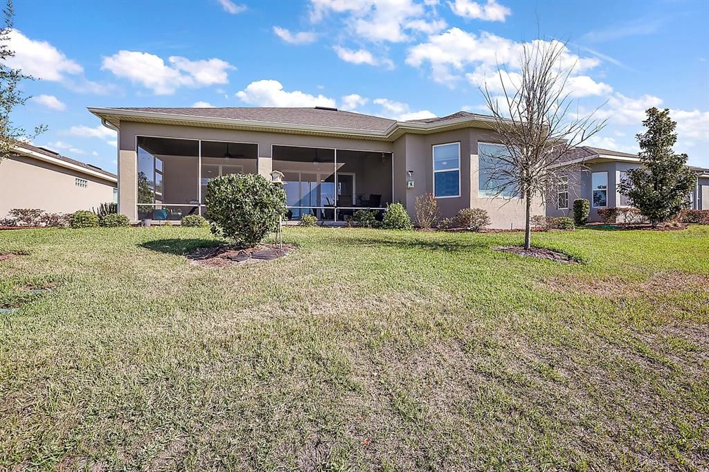 Active With Contract: $470,000 (3 beds, 2 baths, 2296 Square Feet)