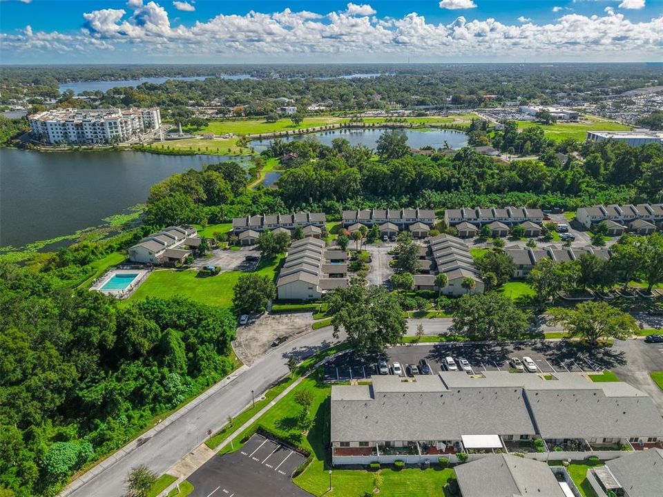 For Sale: $250,000 (2 beds, 2 baths, 1087 Square Feet)