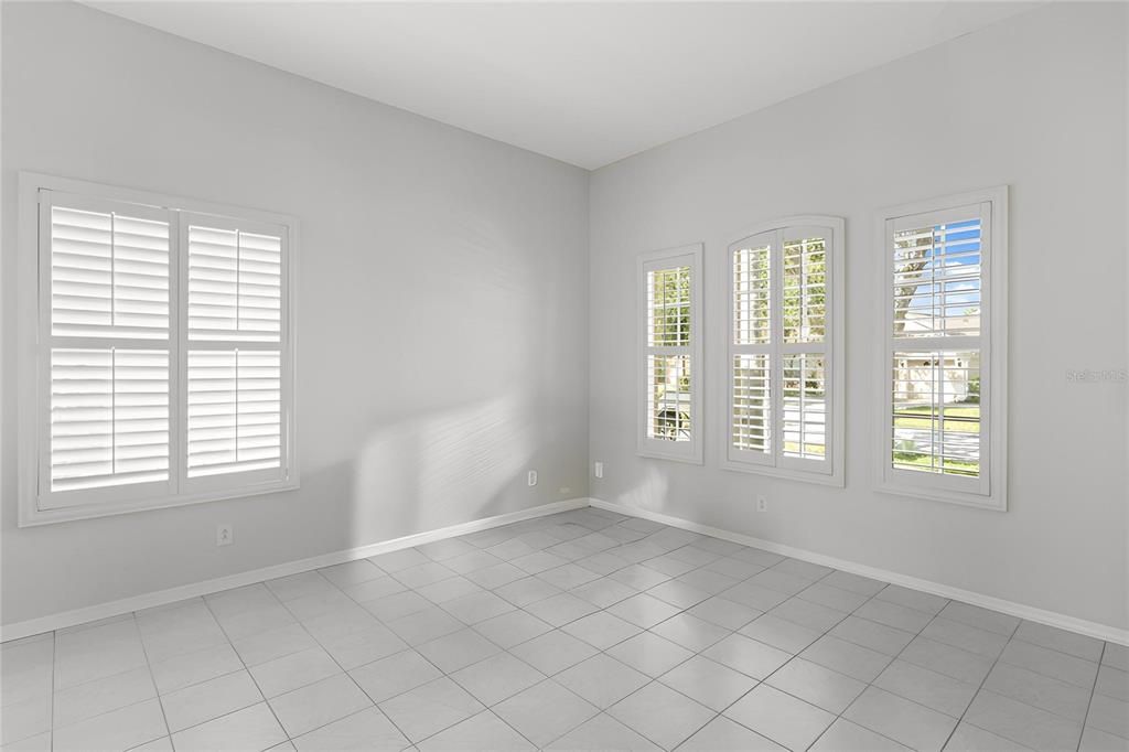 For Sale: $649,000 (4 beds, 4 baths, 3312 Square Feet)