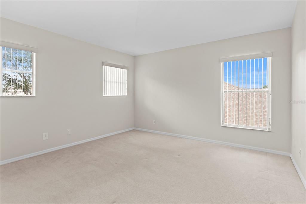 For Sale: $649,000 (4 beds, 4 baths, 3312 Square Feet)