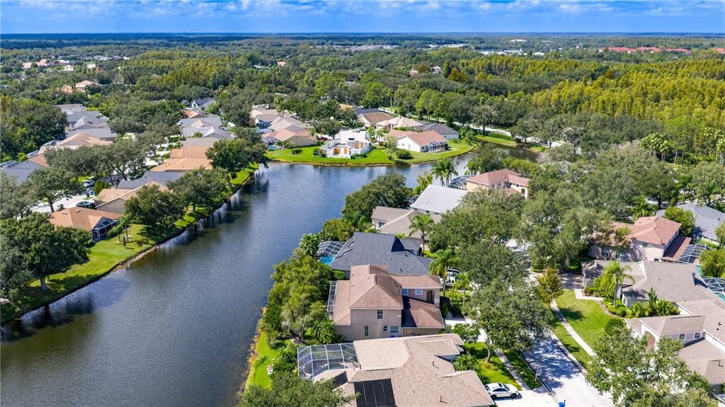 For Sale: $649,000 (4 beds, 4 baths, 3312 Square Feet)