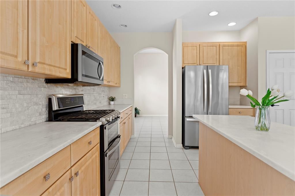 For Sale: $649,000 (4 beds, 4 baths, 3312 Square Feet)