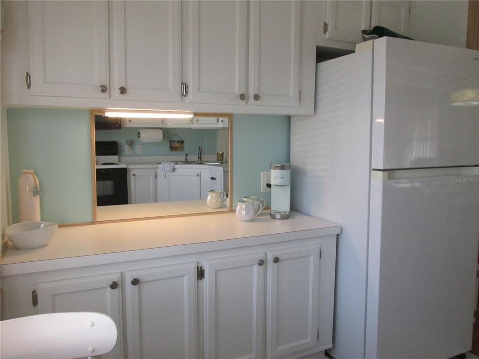 待售: $170,000 (1 贝兹, 2 浴室, 1080 平方英尺)