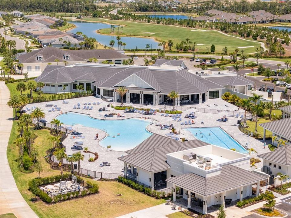 На продажу: $255,000 (2 спален, 2 ванн, 1154 Квадратных фут)