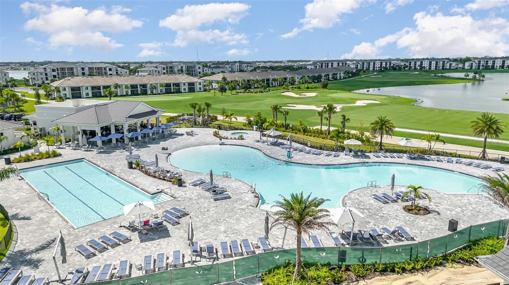 На продажу: $255,000 (2 спален, 2 ванн, 1154 Квадратных фут)