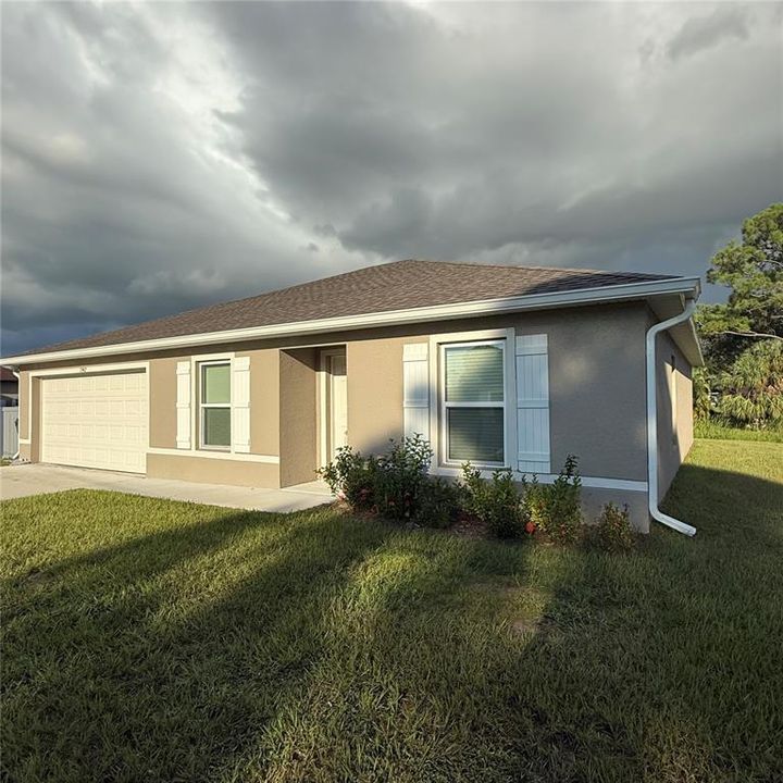 В аренду: $1,650 (3 спален, 2 ванн, 1555 Квадратных фут)