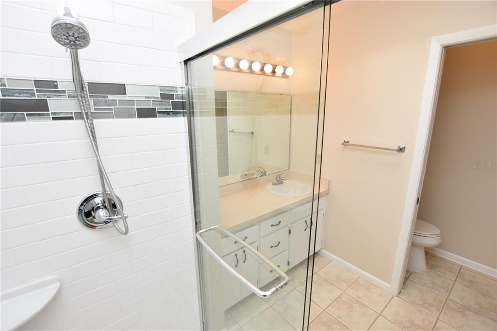 出租: $1,650 (2 贝兹, 2 浴室, 1342 平方英尺)