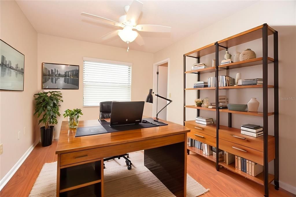 出租: $1,650 (2 贝兹, 2 浴室, 1342 平方英尺)