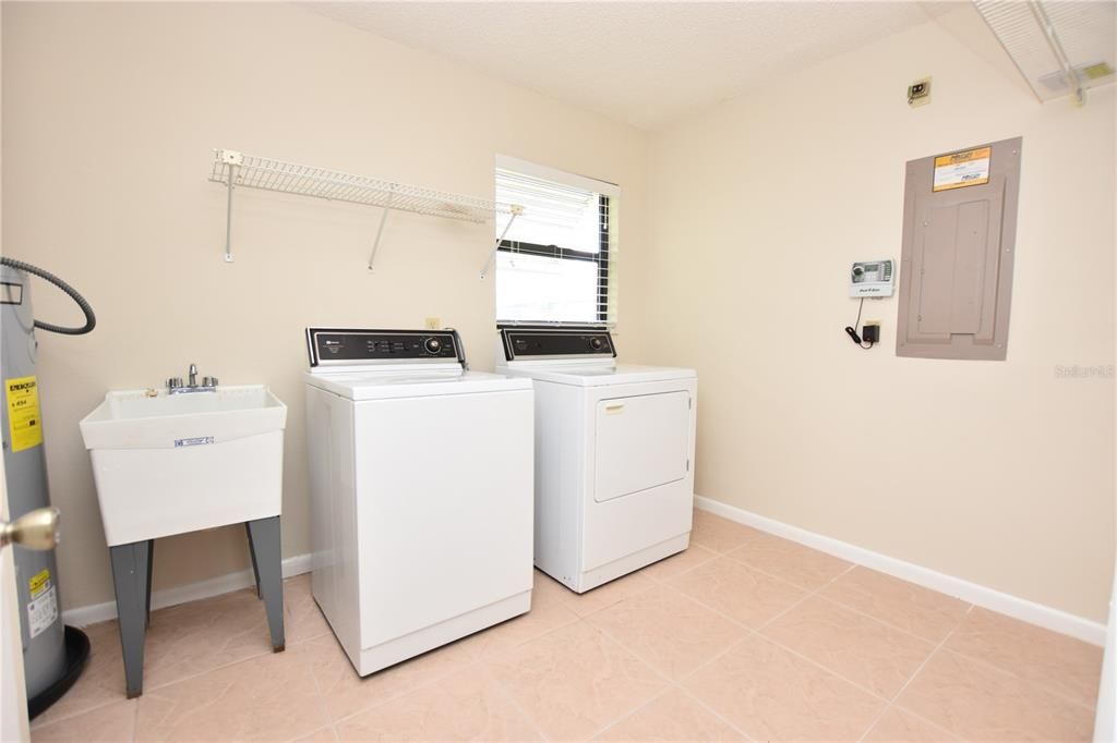 出租: $1,650 (2 贝兹, 2 浴室, 1342 平方英尺)