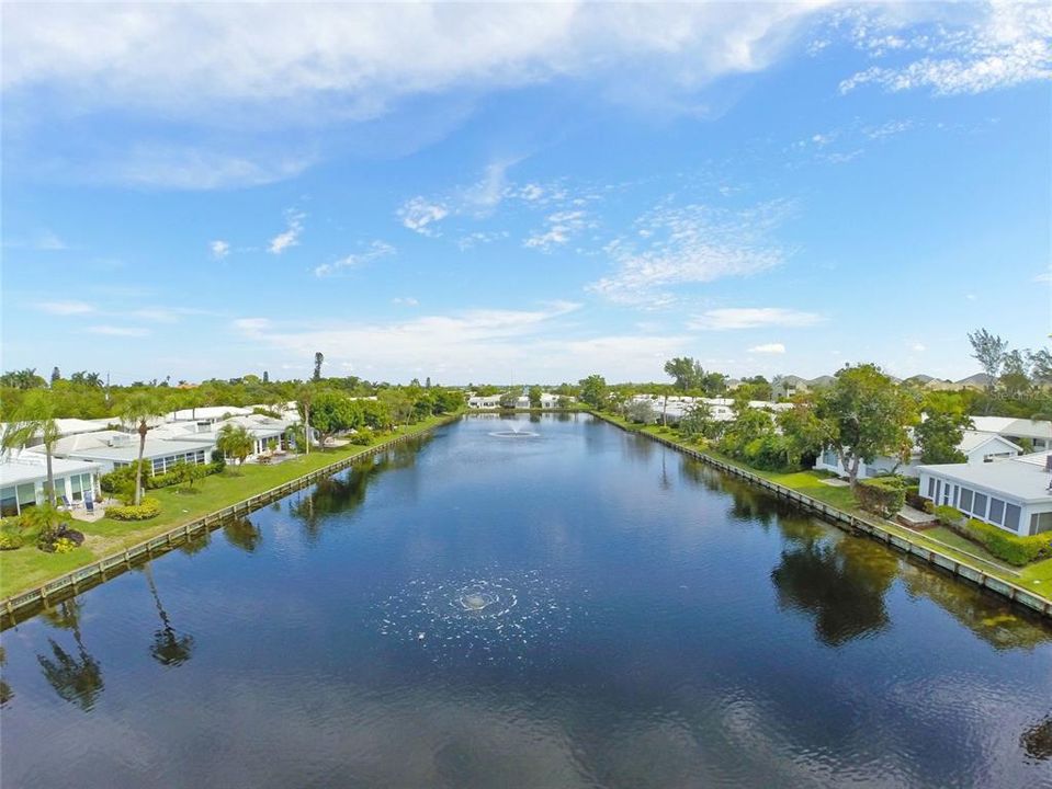 待售: $329,000 (2 贝兹, 2 浴室, 1299 平方英尺)