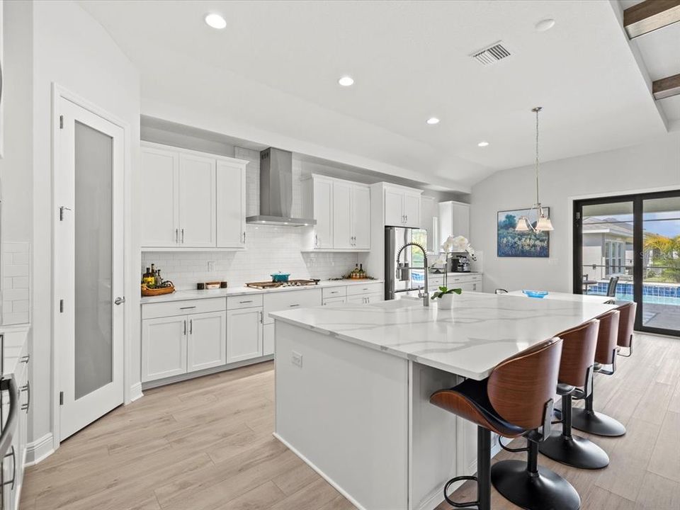 For Sale: $949,990 (4 beds, 4 baths, 3228 Square Feet)