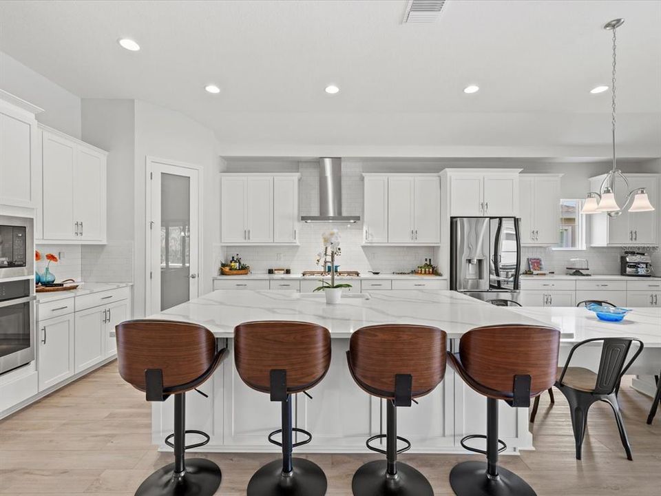 For Sale: $949,990 (4 beds, 4 baths, 3228 Square Feet)