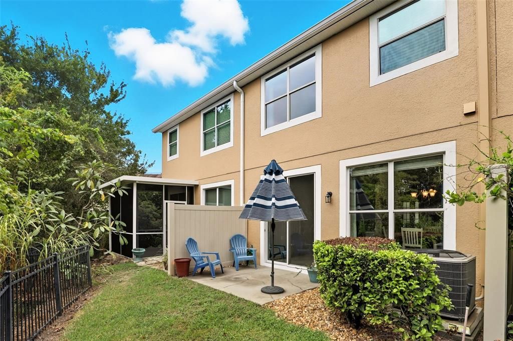 Под контрактом: $296,500 (3 спален, 2 ванн, 1514 Квадратных фут)