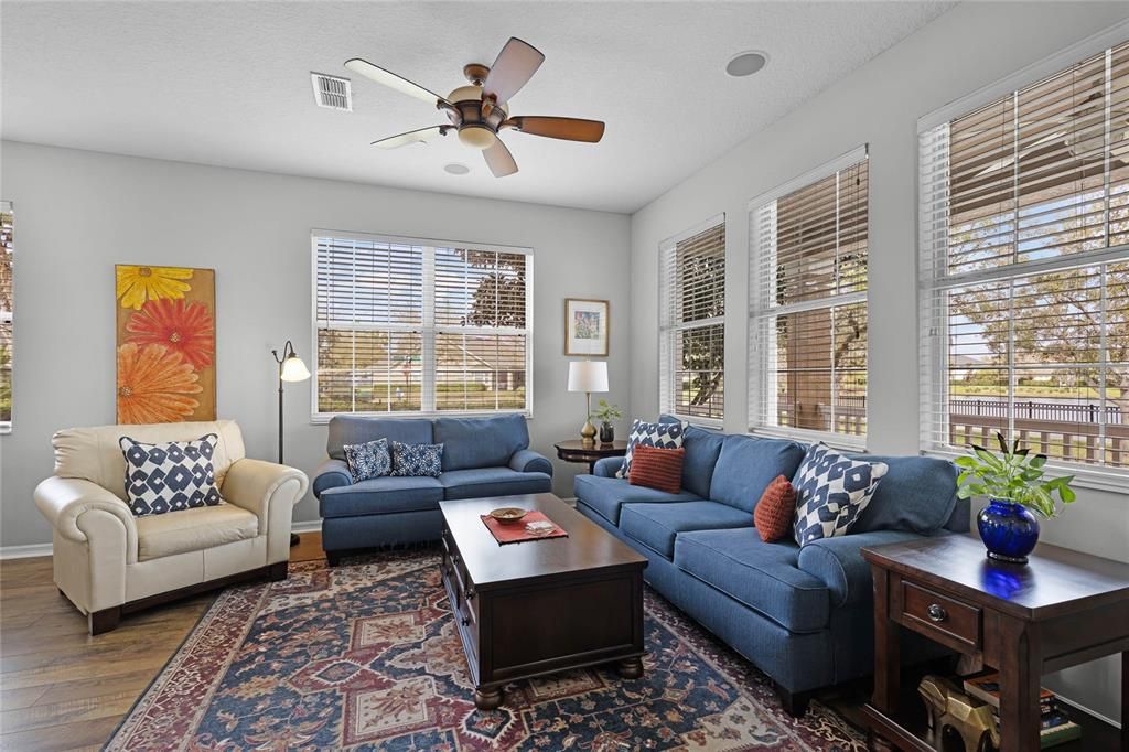 Active With Contract: $425,000 (4 beds, 3 baths, 1504 Square Feet)