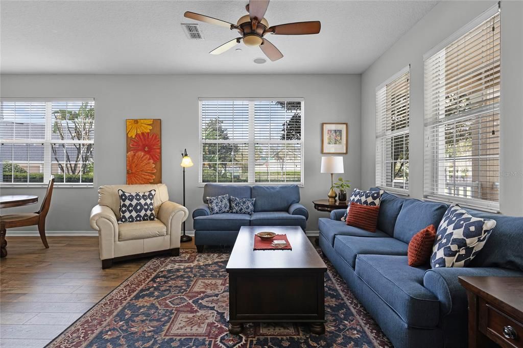 Active With Contract: $425,000 (4 beds, 3 baths, 1504 Square Feet)