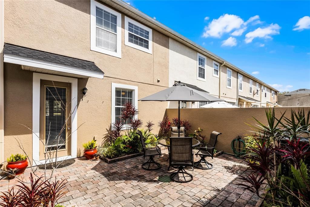 Active With Contract: $425,000 (4 beds, 3 baths, 1504 Square Feet)