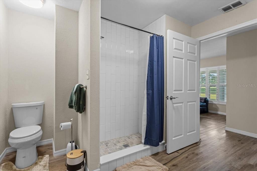 For Sale: $505,000 (3 beds, 3 baths, 1972 Square Feet)