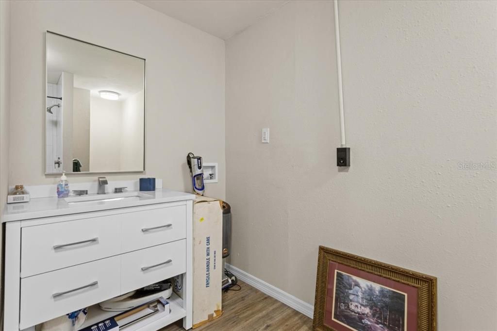 For Sale: $505,000 (3 beds, 3 baths, 1972 Square Feet)