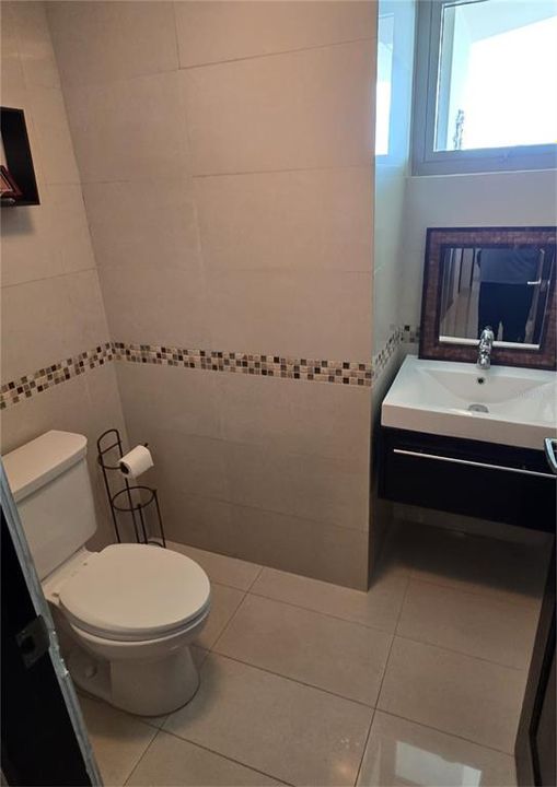 На продажу: $625,000 (3 спален, 2 ванн, 1880 Квадратных фут)