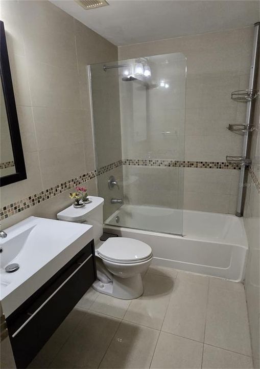 На продажу: $625,000 (3 спален, 2 ванн, 1880 Квадратных фут)