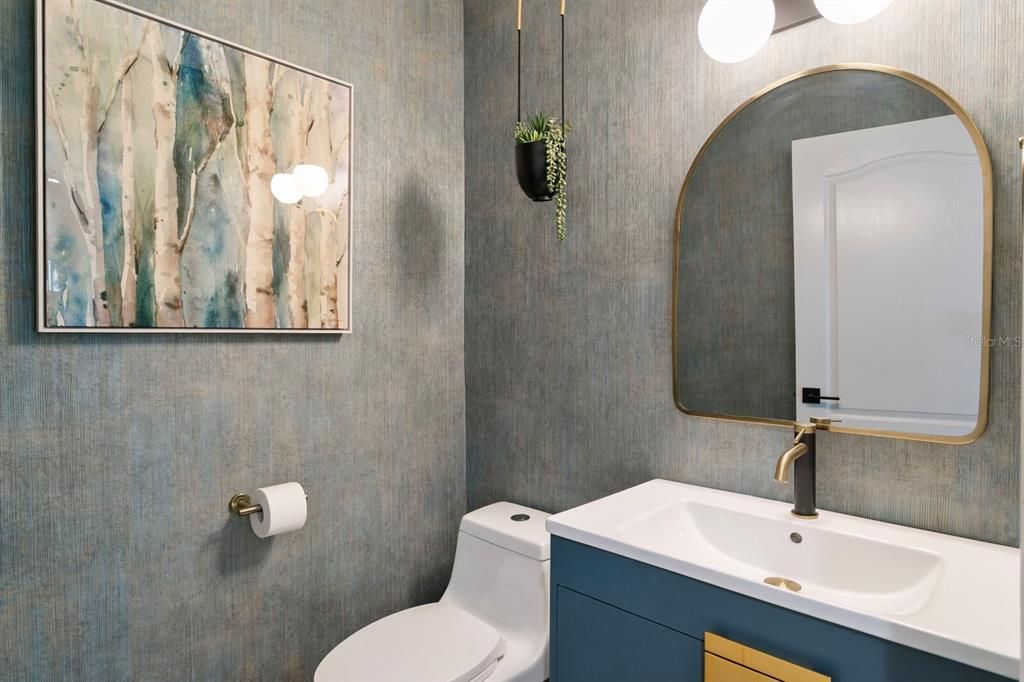 合同活跃: $551,000 (3 贝兹, 2 浴室, 2022 平方英尺)