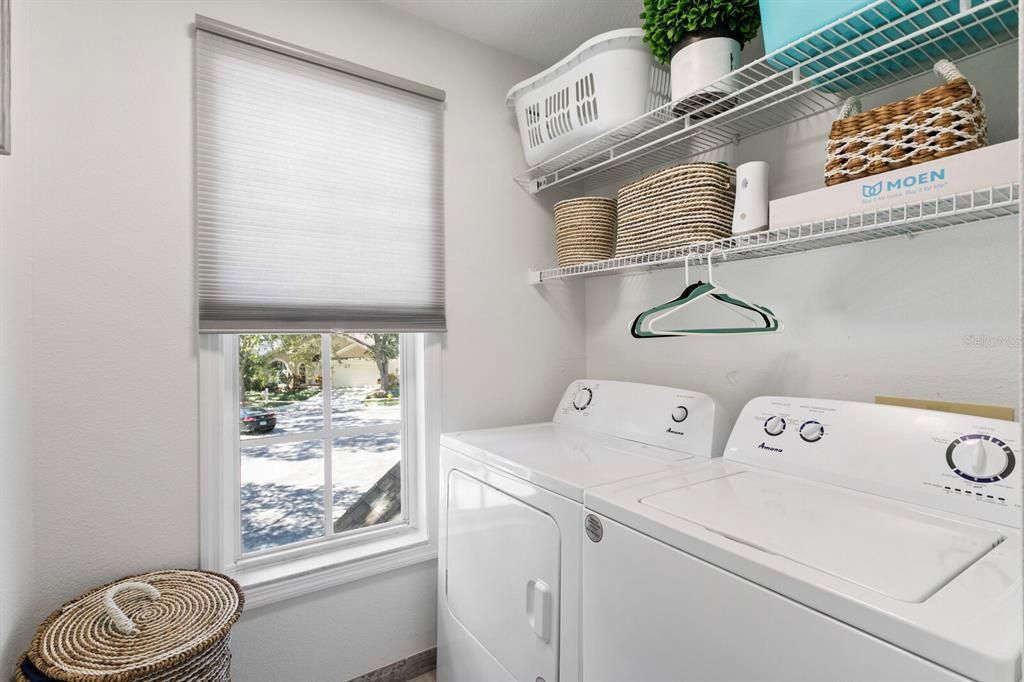 合同活跃: $551,000 (3 贝兹, 2 浴室, 2022 平方英尺)