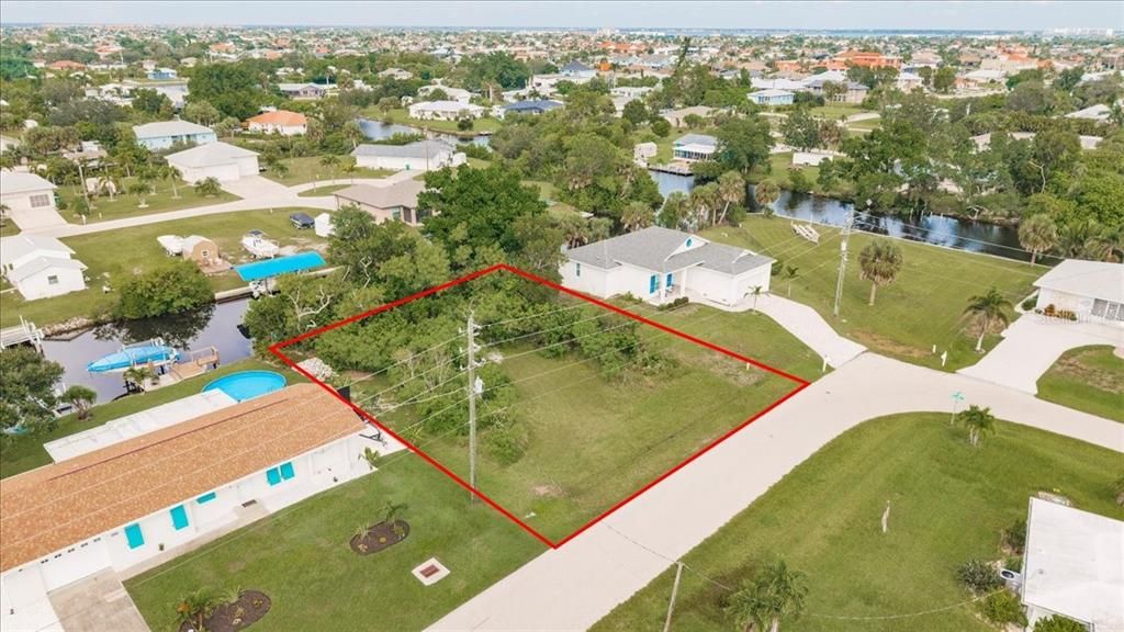 待售: $89,900 (0.25 acres)