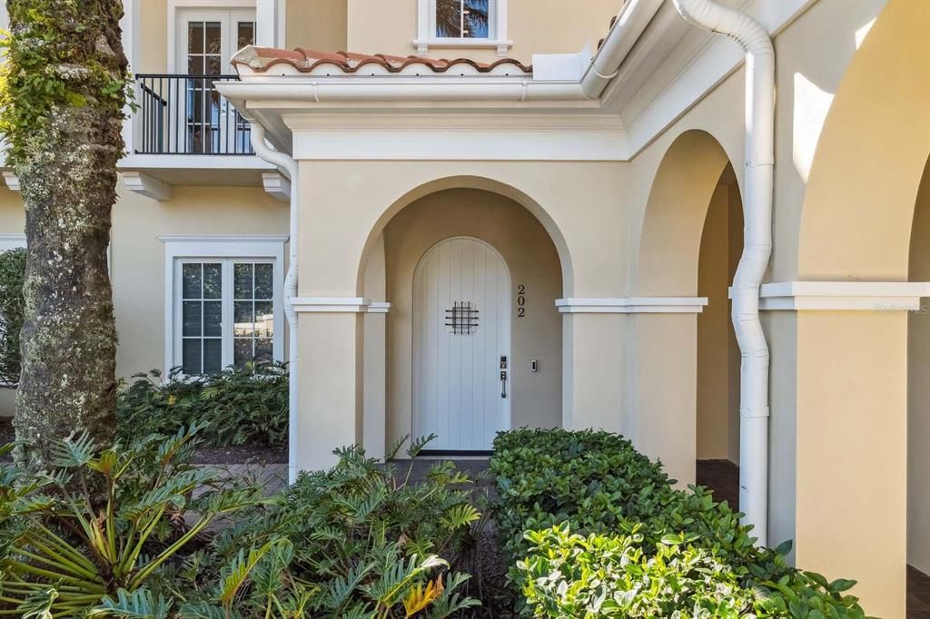 For Sale: $2,595,000 (4 beds, 4 baths, 3778 Square Feet)