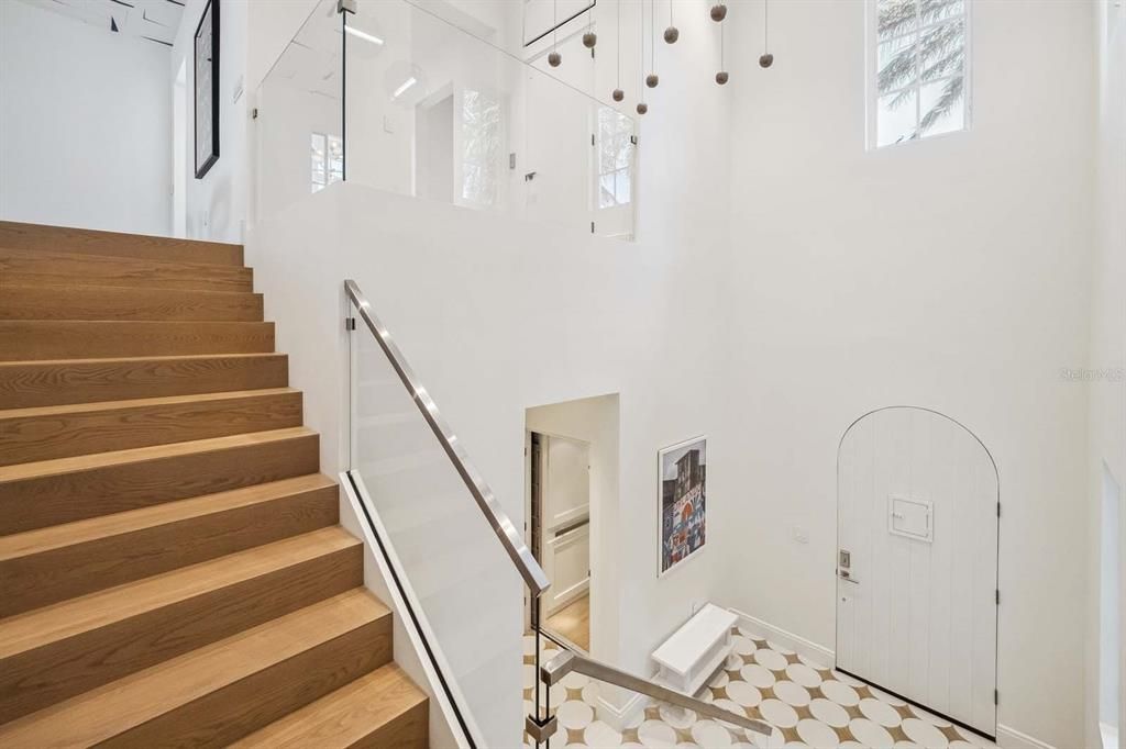 For Sale: $2,595,000 (4 beds, 4 baths, 3778 Square Feet)