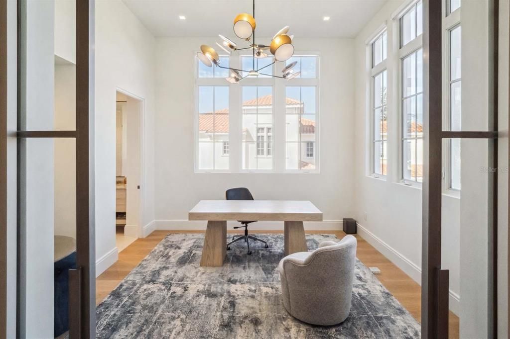 For Sale: $2,595,000 (4 beds, 4 baths, 3778 Square Feet)