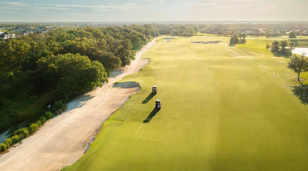 待售: $900,000 (3 贝兹, 2 浴室, 2016 平方英尺)