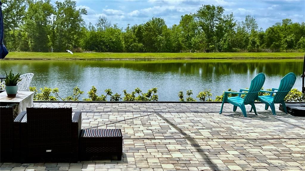 待售: $900,000 (3 贝兹, 2 浴室, 2016 平方英尺)