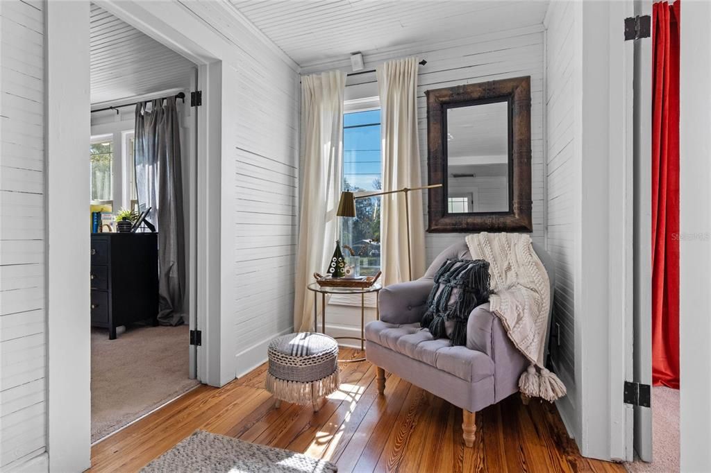 For Sale: $579,900 (3 beds, 2 baths, 2600 Square Feet)