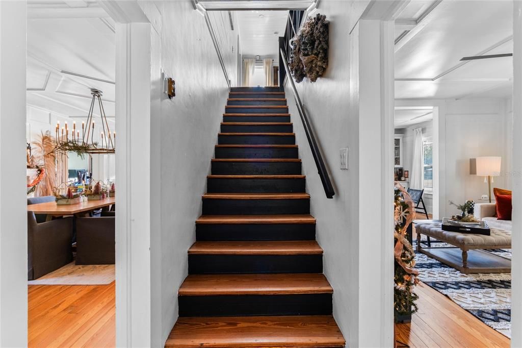 For Sale: $579,900 (3 beds, 2 baths, 2600 Square Feet)