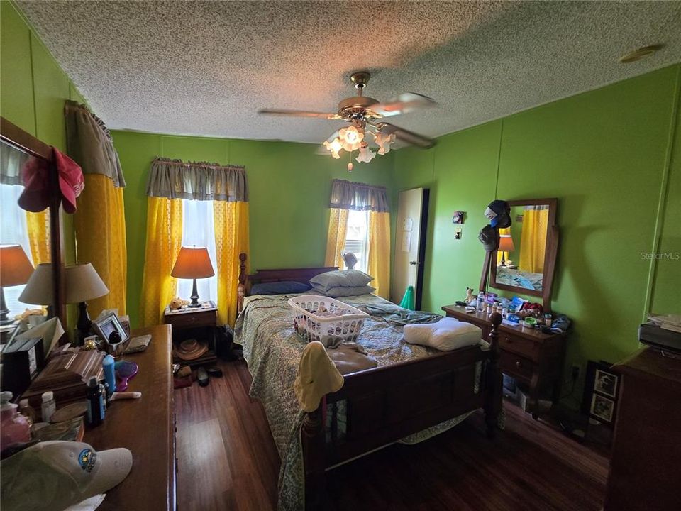 待售: $157,800 (2 贝兹, 2 浴室, 1248 平方英尺)