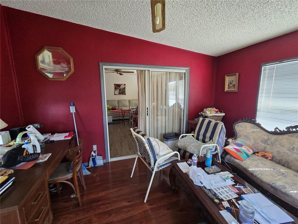 待售: $157,800 (2 贝兹, 2 浴室, 1248 平方英尺)