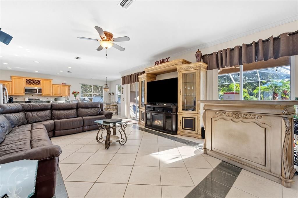 На продажу: $764,000 (4 спален, 3 ванн, 2950 Квадратных фут)