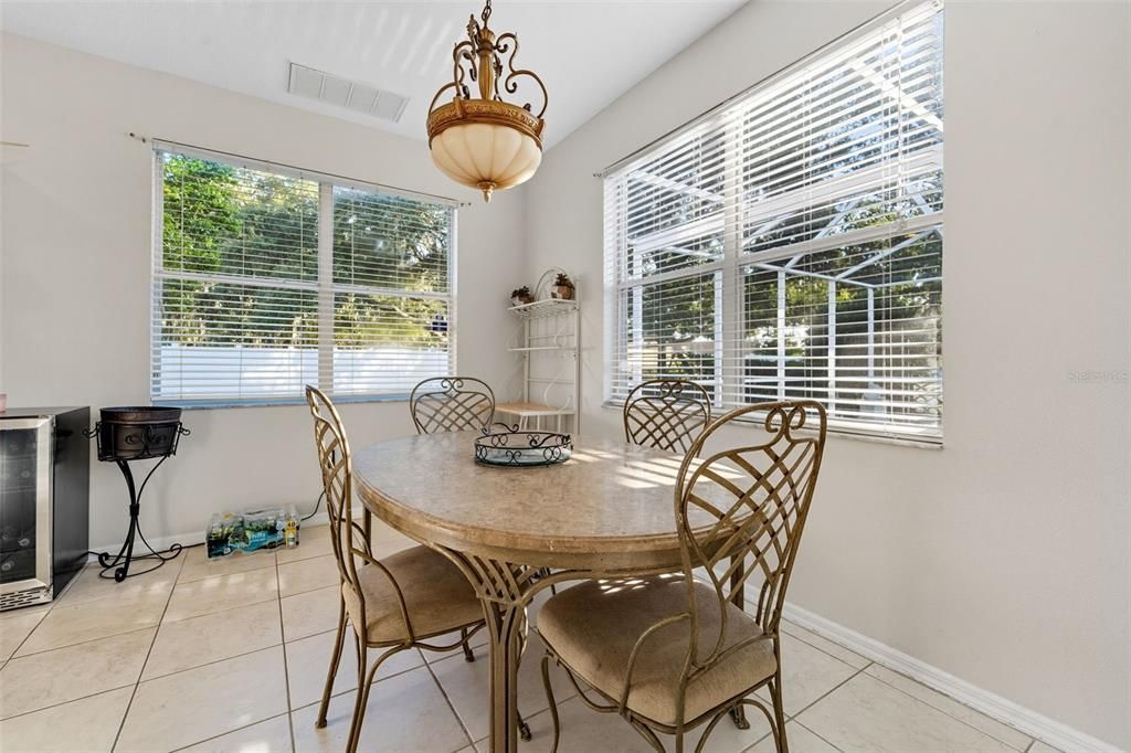 На продажу: $764,000 (4 спален, 3 ванн, 2950 Квадратных фут)