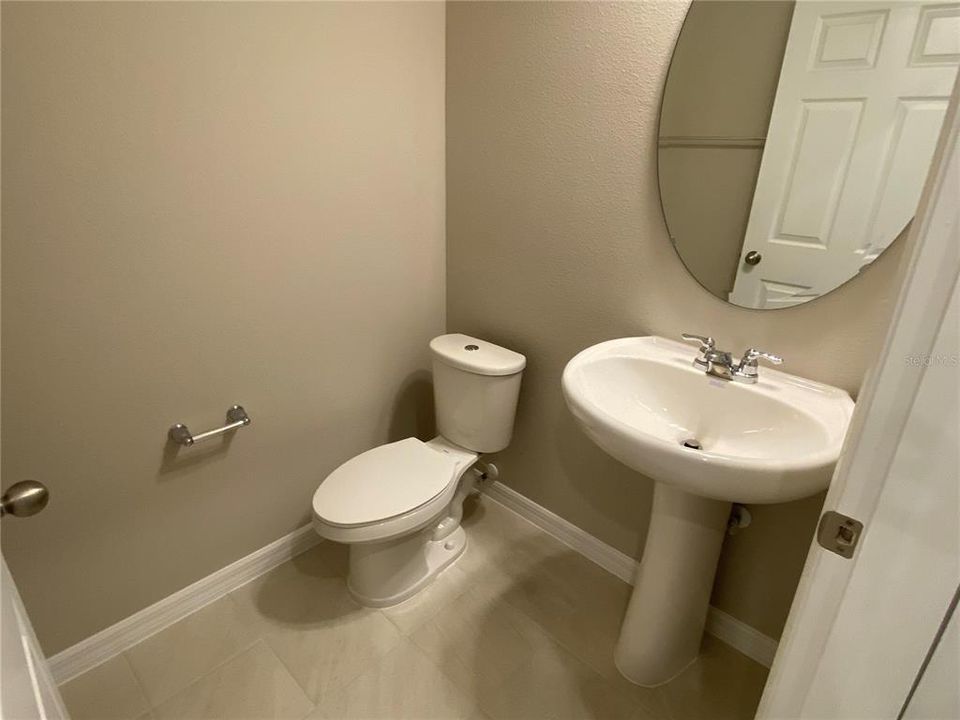 Active With Contract: $2,750 (4 beds, 2 baths, 2094 Square Feet)