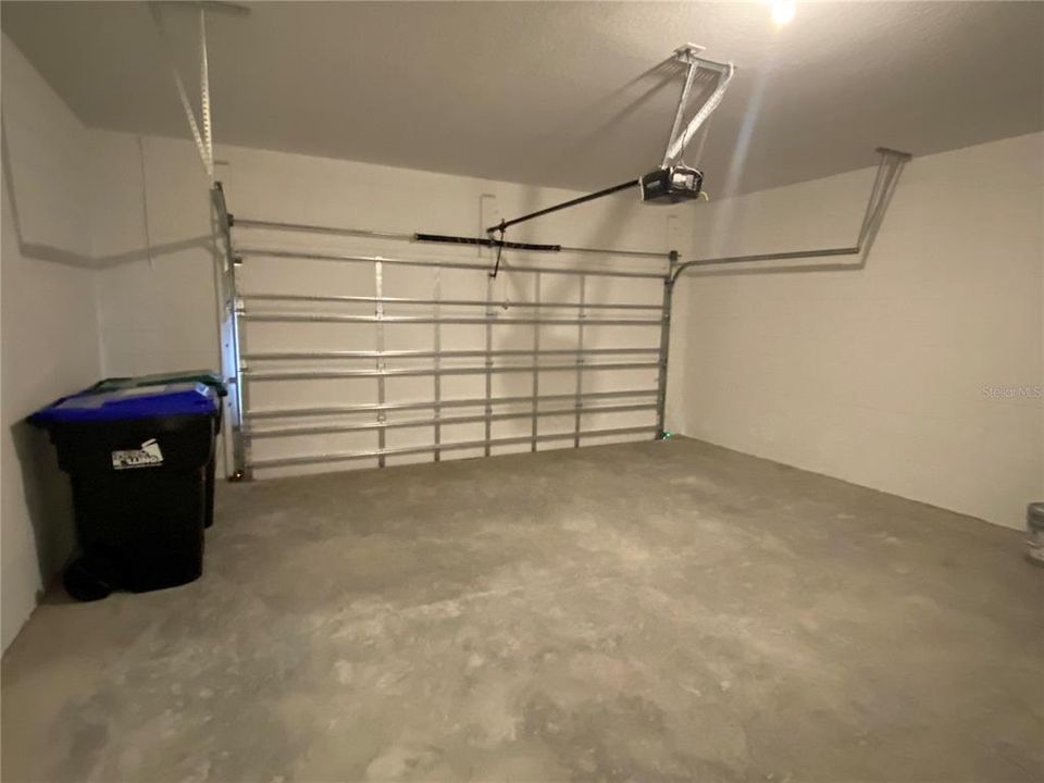 Active With Contract: $2,750 (4 beds, 2 baths, 2094 Square Feet)