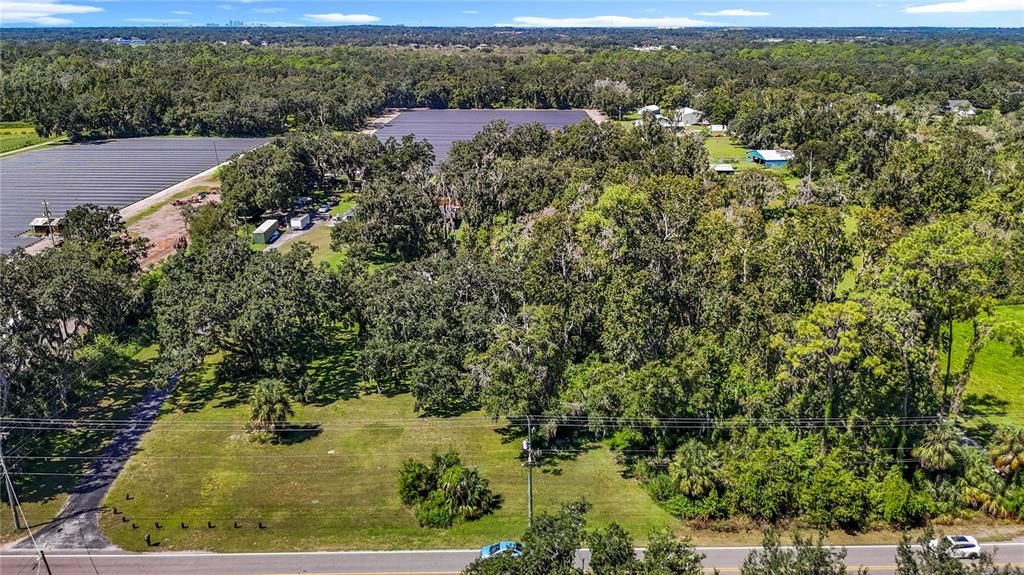 Activo con contrato: $129,900 (1.60 acres)