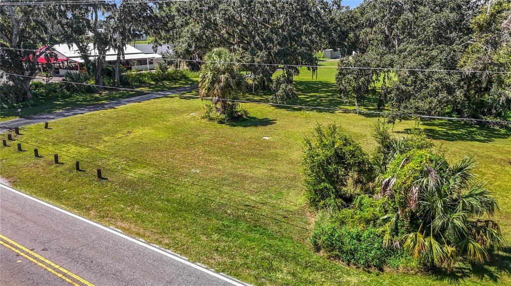 Activo con contrato: $129,900 (1.60 acres)