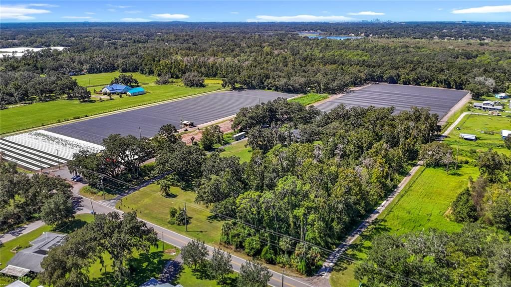 Activo con contrato: $129,900 (1.60 acres)