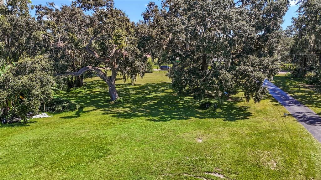 Activo con contrato: $129,900 (1.60 acres)