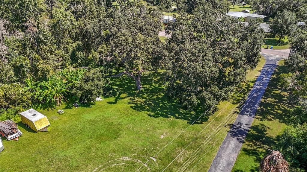 Activo con contrato: $129,900 (1.60 acres)